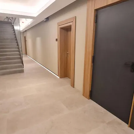 Mv Apartment *
