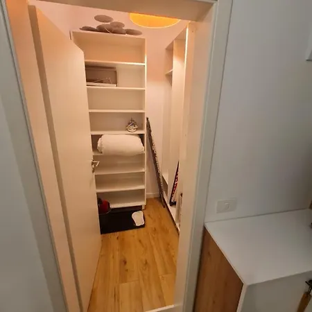 Mv Apartment