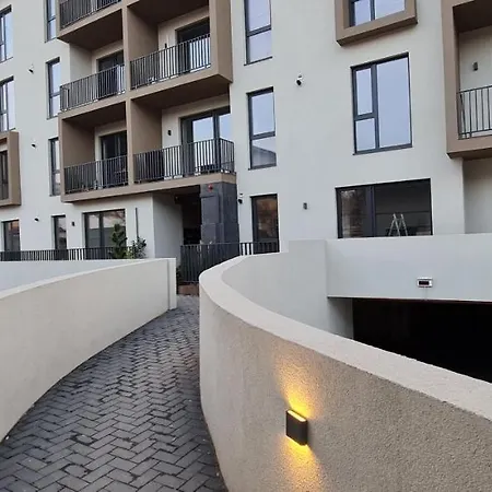 Apartment Mv *