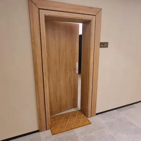 Mv *